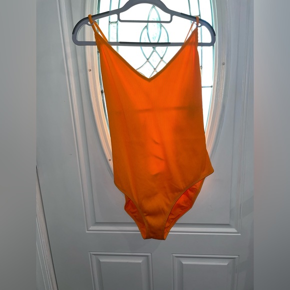 Bathing Suits - Picture 4 of 6